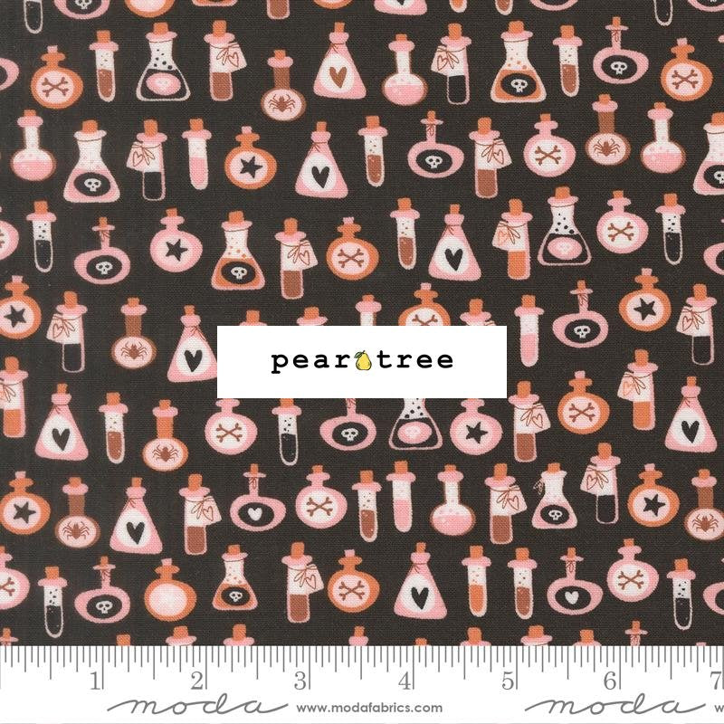 Moda Fabrics Black Cat - Poisons