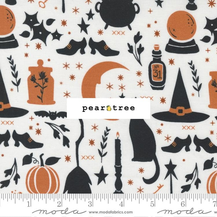 Moda Fabrics Ghost