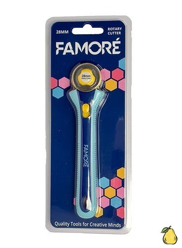 Checker Famore Rotary Cutter - Handle And 28mm Blade