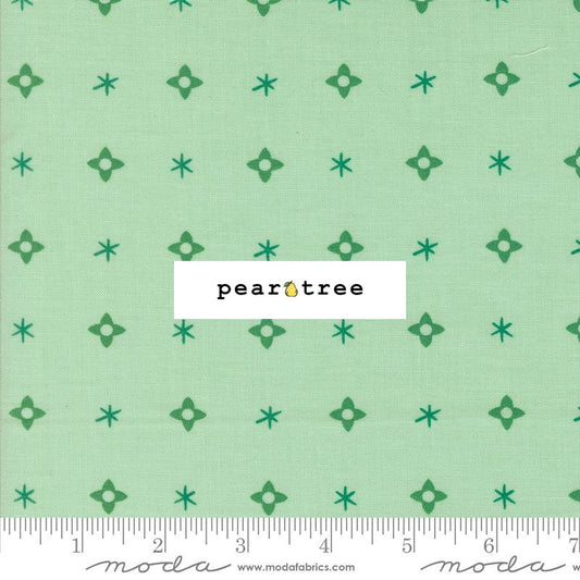 Moda Fabrics Mint - Christmas Star