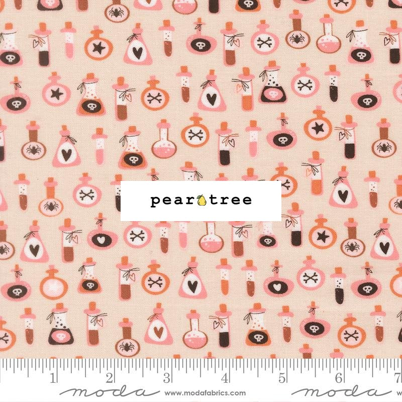 Moda Fabrics Moonbeam - Poisons