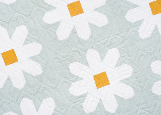 Other Fresh as a Daisy Quilt Pattern by Pen + Paper Patterns - Printed Booklet